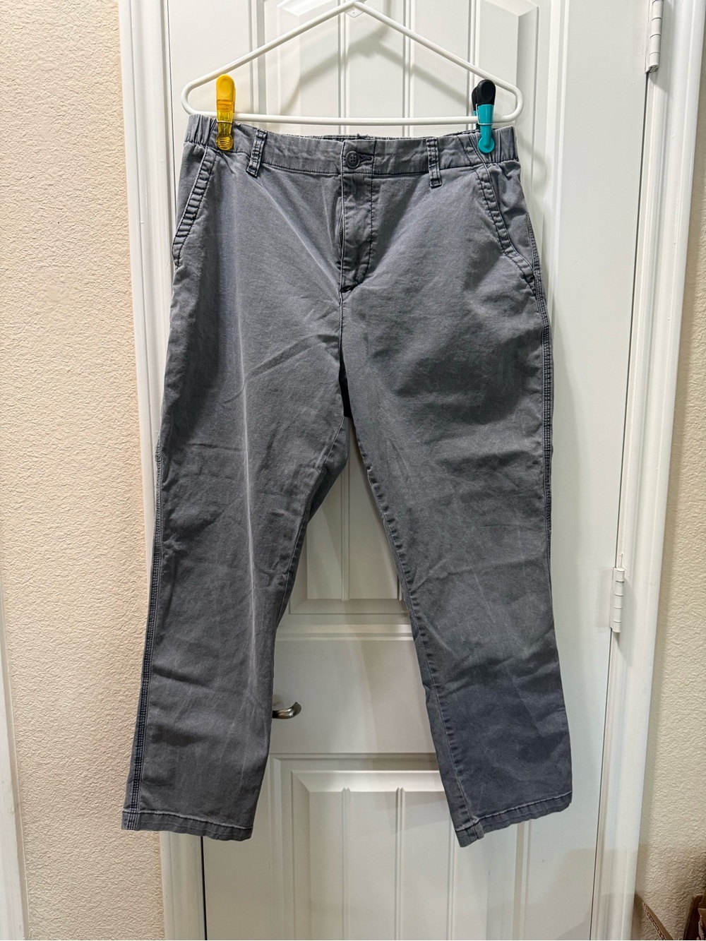 Old Navy Light Gray Pull-On Chino Pants
